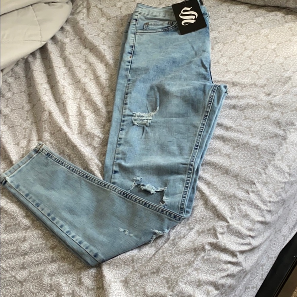 SINNERS ATTIRE SKINNY JEANS